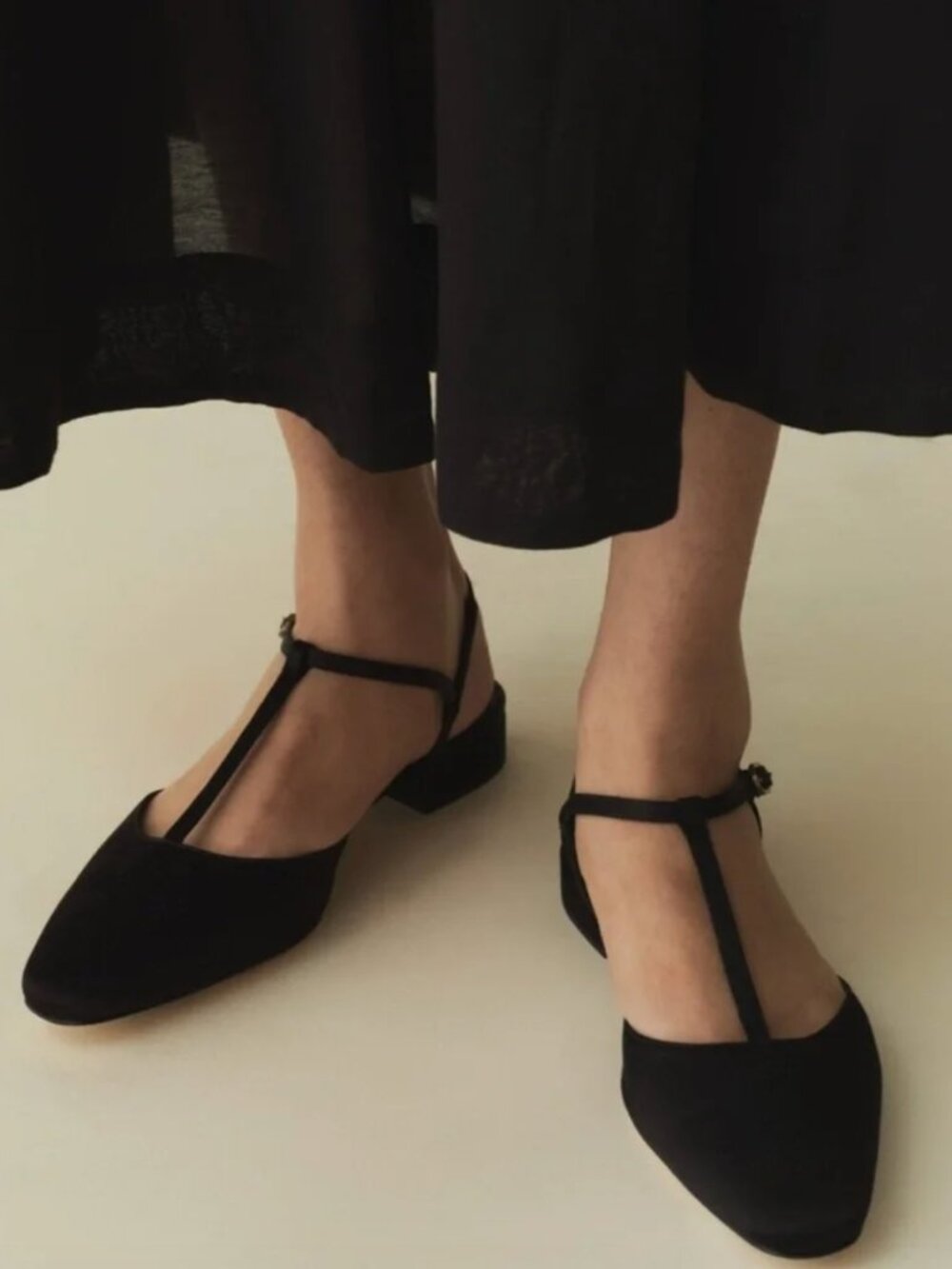 Dôen Cristina T Strap Flat in Black Satin Size 37.5/US 7